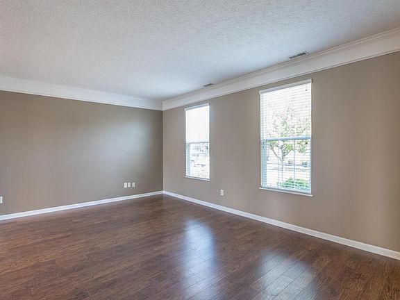 4th image of 7211 Normanton Dr