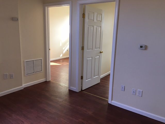 2nd image of 652-654 3rd Ave #B6