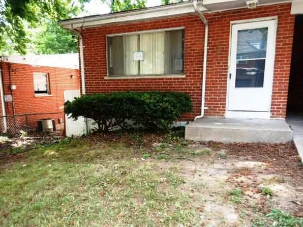 3517 Medora Ave, Saint Louis, MO 63121