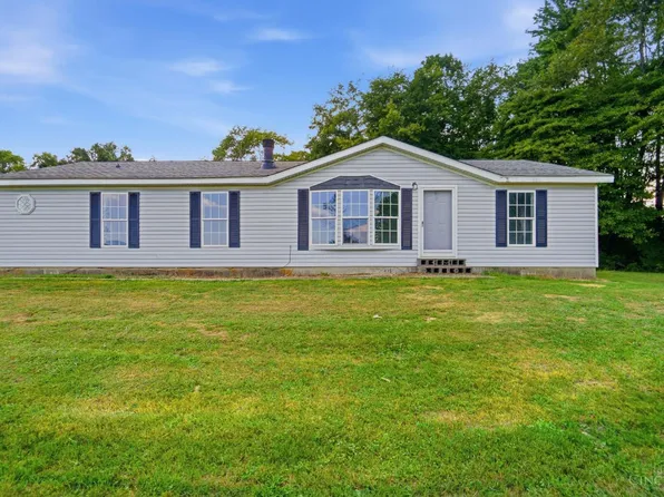 8499 Debold Koebel Rd, Morrow, OH 45152