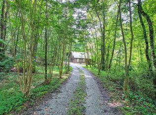 706 Holly Springs Rd, Rockmart, GA 30153