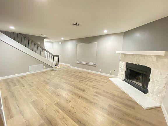 5th image of 2139 Pine Breeze Ln