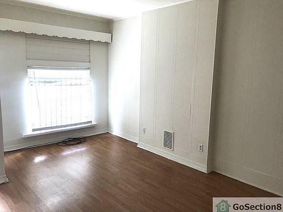 5th image of 618 N Belnord Ave