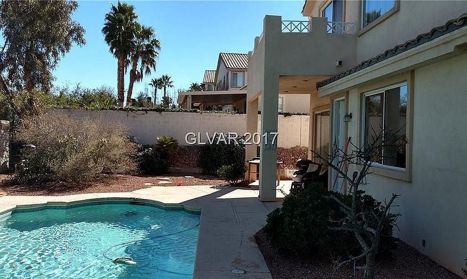1st image of 3056 Sabine Hill Ave