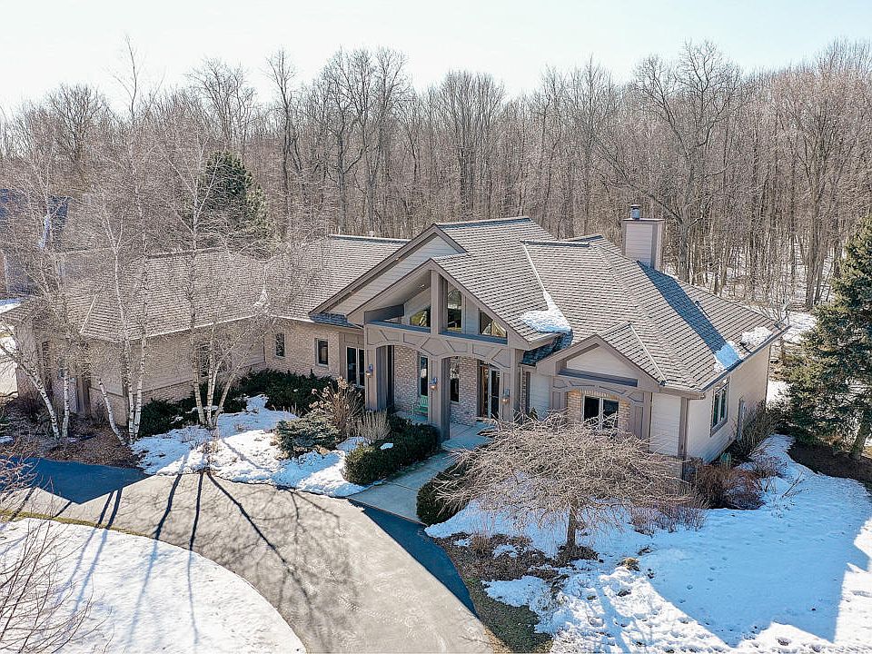 1st image of 313 Wood Side Dr