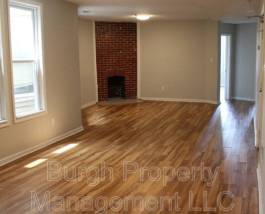 5th image of 114 W 8th Ave APT 3C