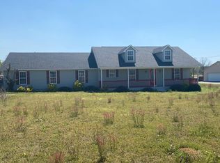 25 Hunters Xing, Sandersville, GA 31082