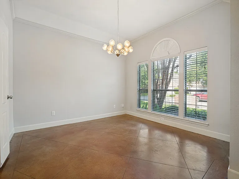 2821 Vacherie Ln — Photo 3