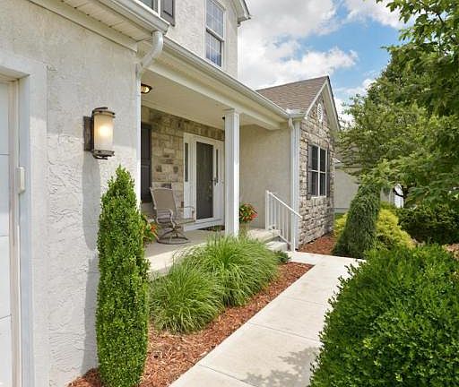 2nd image of 6144 Jeffrelyn Dr