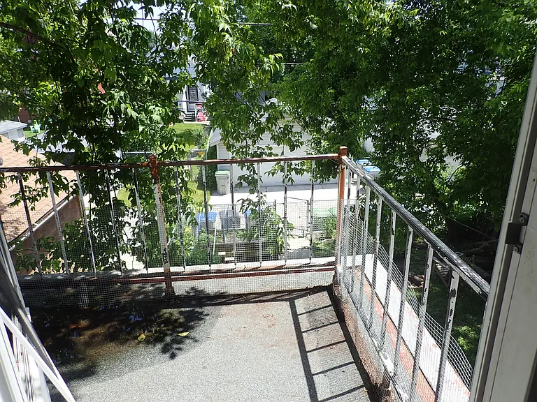 2816 N Fratney St #4 — Photo 22