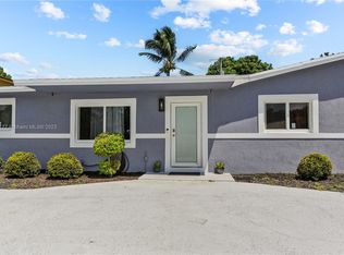 3825 NW 170th St, Miami Gardens, FL 33055