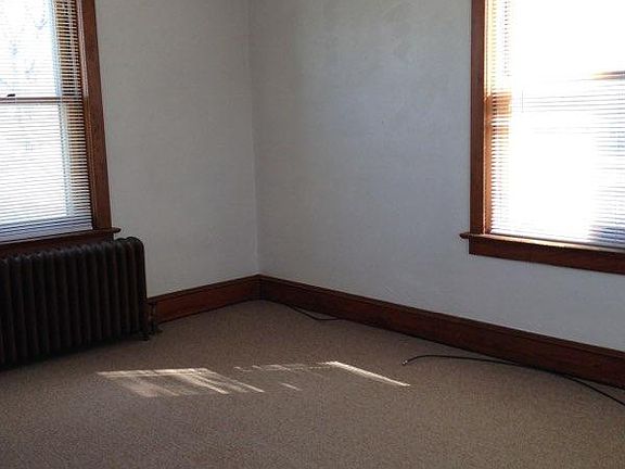 5th image of 53 Beal St