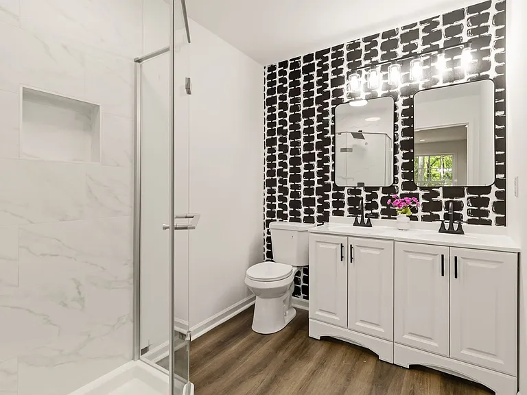 707 Blair St — Photo 26