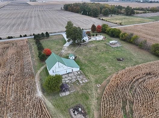 5th image of 4585 E Boone County Rd