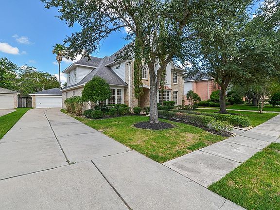5th image of 5519 Evening Shore Dr