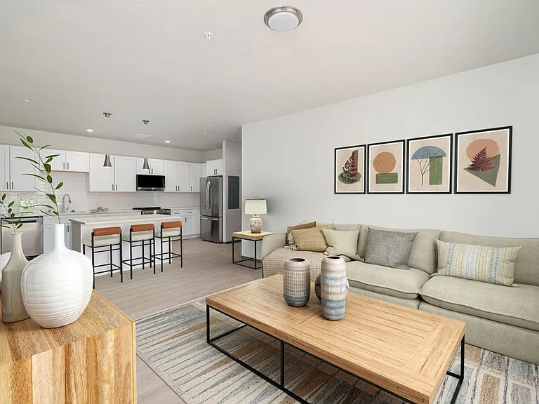 The Vistas Apartments at Beacon Hill — Photo 19