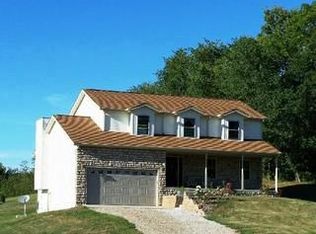 10545 Fairview Rd, Newark, OH 43056