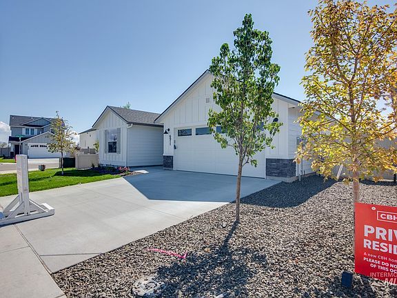 3rd image of 6911 W Dakota Creek Dr
