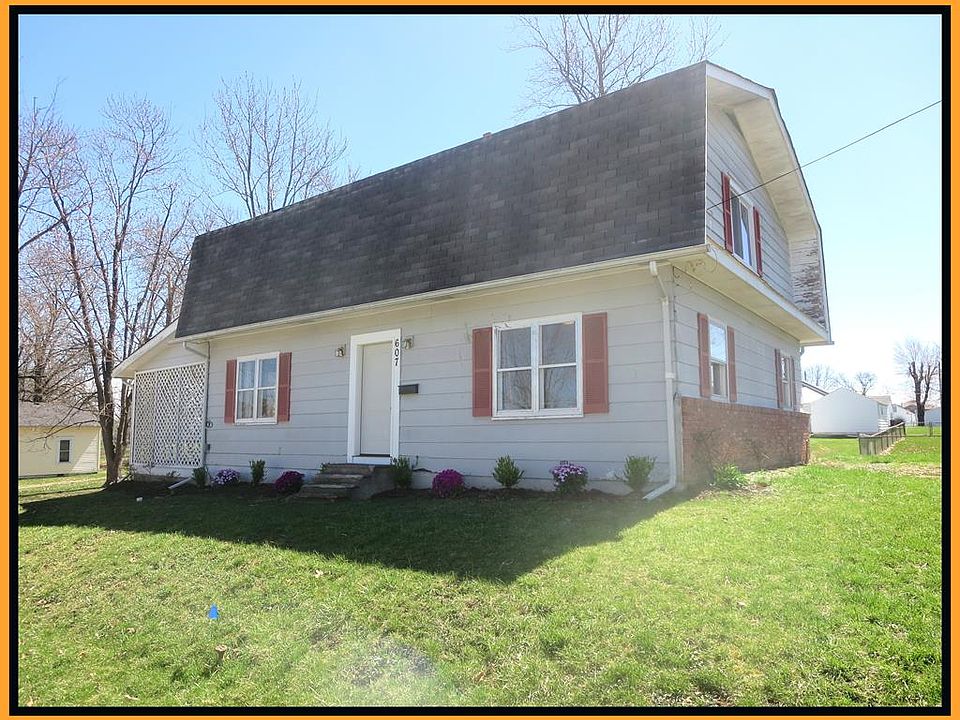 1st image of 607 W Friedman St