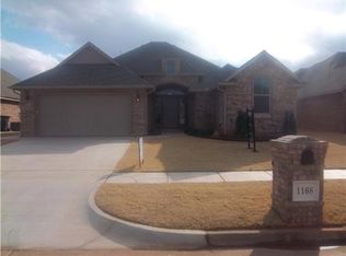 1168 Plaza Dr, Yukon, OK 73099