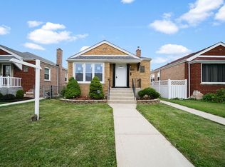 8108 S Troy St, Chicago, IL 60652