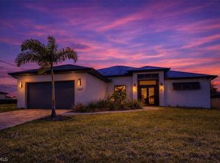 1227 NW 40th Pl, Cape Coral, FL 33993