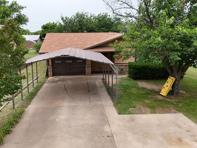419 Travis St, Ranger, TX, 76470