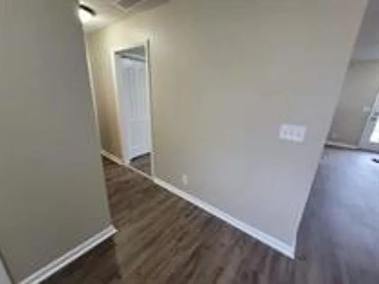 206 Meriwood Dr — Photo 5