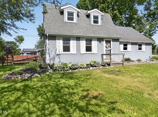 555 Wood St, Wauseon, OH 43567