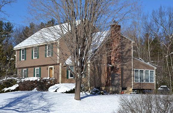 1st image of 12 Apple Blossom Dr