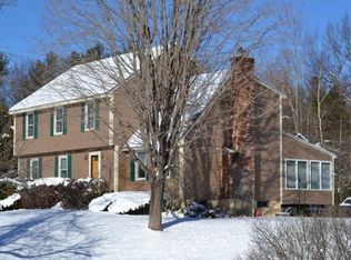 12 Apple Blossom Dr, Londonderry, NH 03053