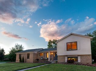 38654 Laurenwood St, Wayne, MI 48184