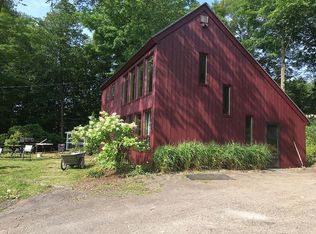 355 Bronson Rd, Saint Albans, VT 05478