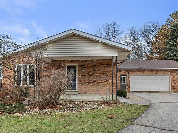 2nd image of 403 Elkhorn ROAD
