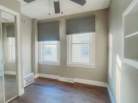 5th image of 241 E 9th St Unit 1