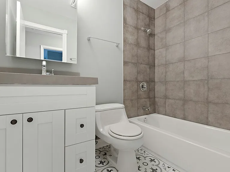 223 Foxhead Ct #B — Photo 7