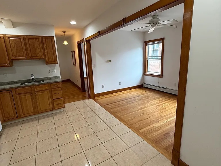 245 Edwards St #2L — Photo 6