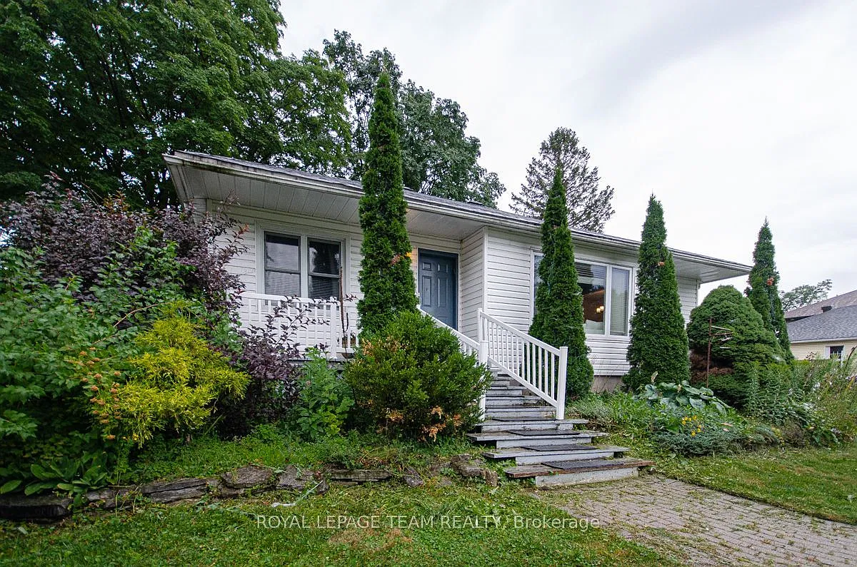 3 bed, $2,800 — Photo 2