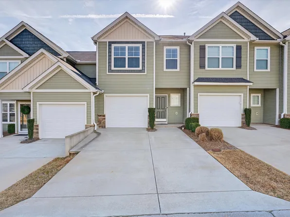 706 Elmbrook Dr, Simpsonville, SC 29681