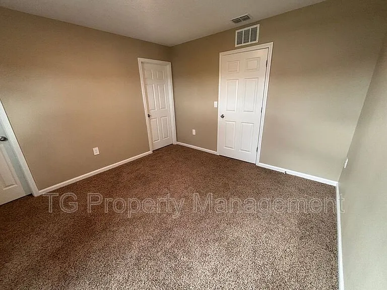 903 Rivertree Pl — Photo 21