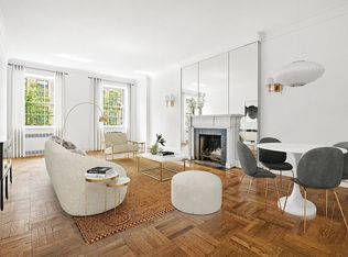 25 E 69th St APT 4A, New York, NY 10021