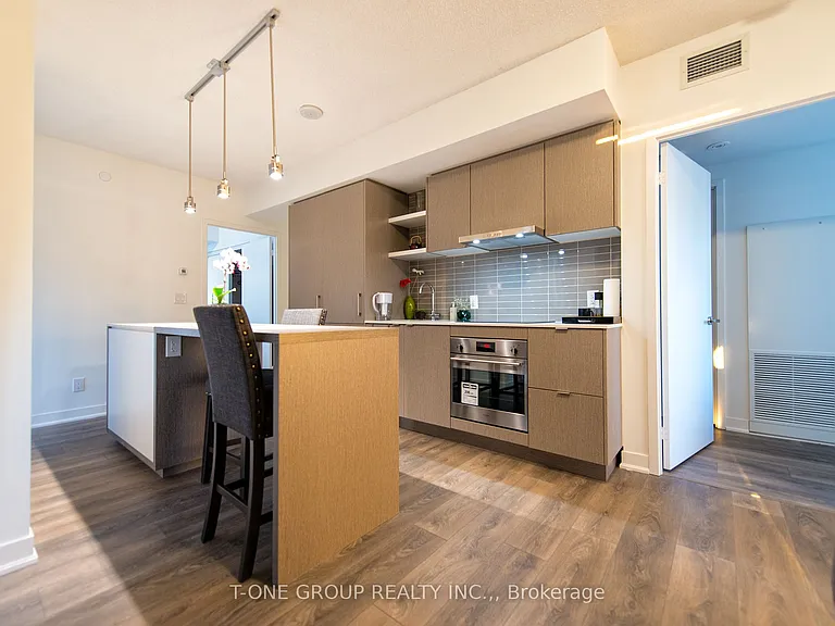 88 Harbour St #2610 — Photo 5