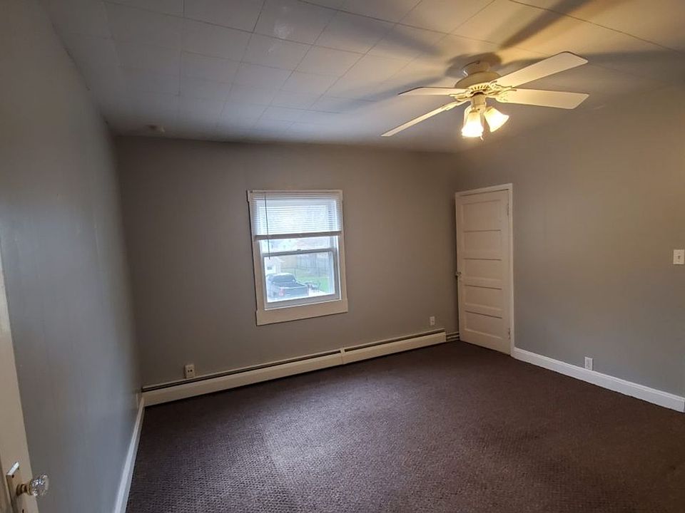 825 Park Avenue 825 Park Ave Little Chute, WI Zillow