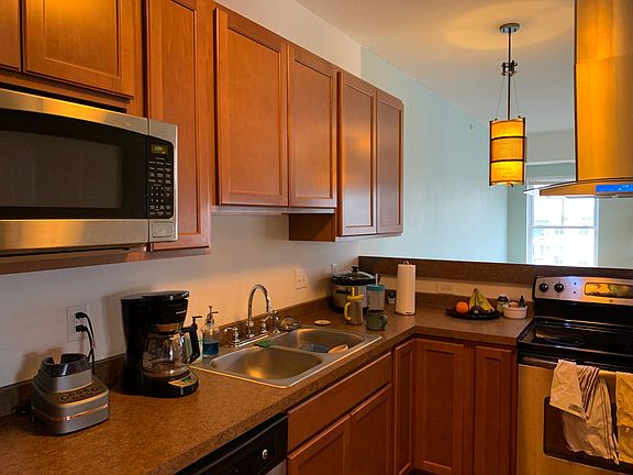 5th image of 3020 University Ave SE APT 201