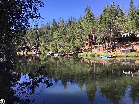4th image of 20160 Pine Mountain Dr Unit 4