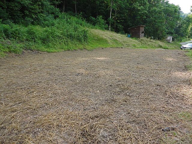 2nd image of 755 County Road 104