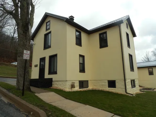 208 Adams Ave, Ridgway, PA 15853