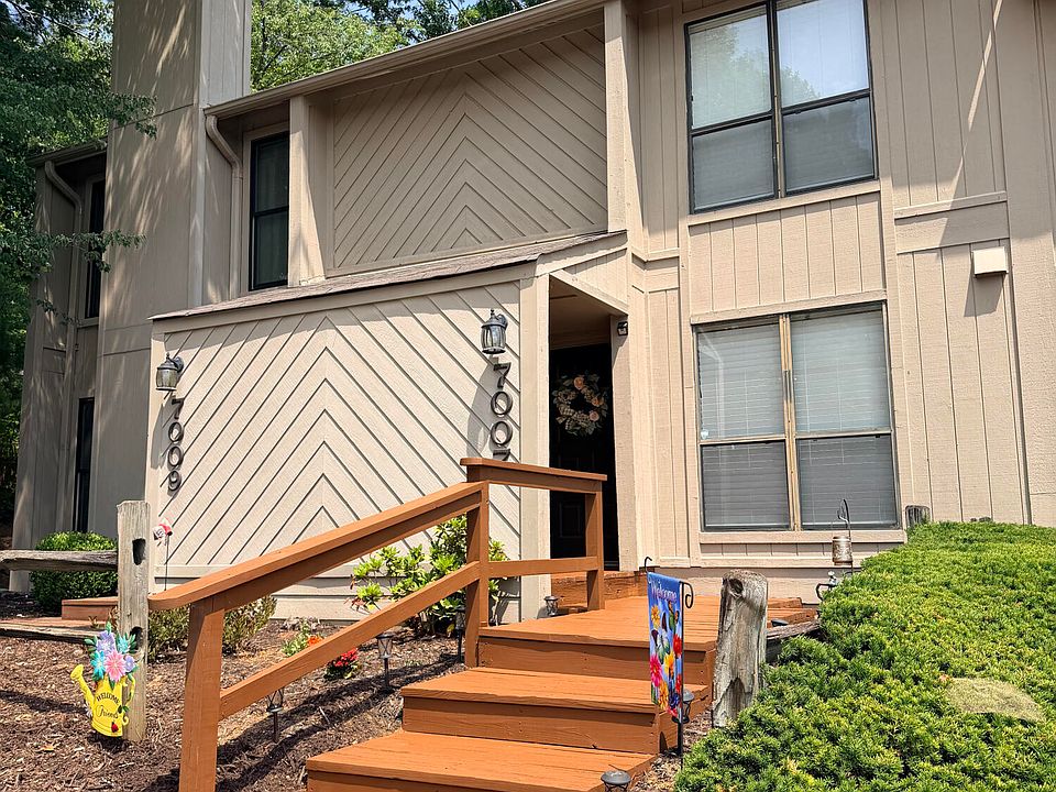 1st image of 7007 Pine Ct