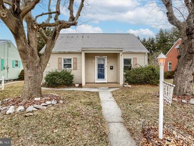 335 E St, Carlisle, PA, 17013