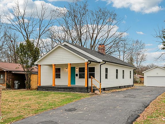 5th image of 119 N Cecil Ave